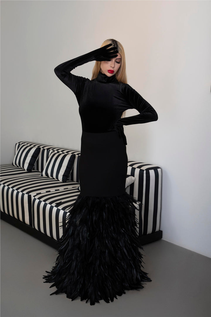 Long sleeve dress with velvet top and feathered fishtail train - NYLA
