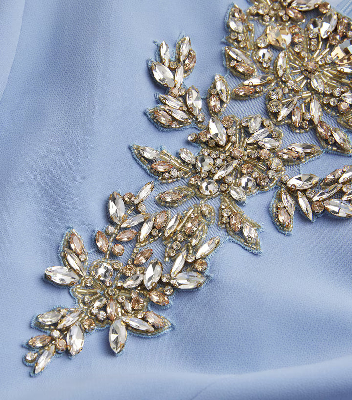 Plissiertes Oberteil mit ausgestellten Ärmeln und Maxirock-Set mit Taillengürtel – Rosiny 