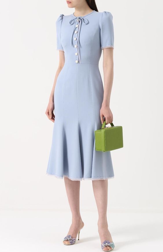 فستان ميدي بربطة عنق وأزرار لؤلؤية – إيليرا