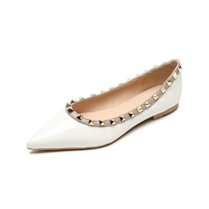 pointed flats with studded trim - LUNAZWI