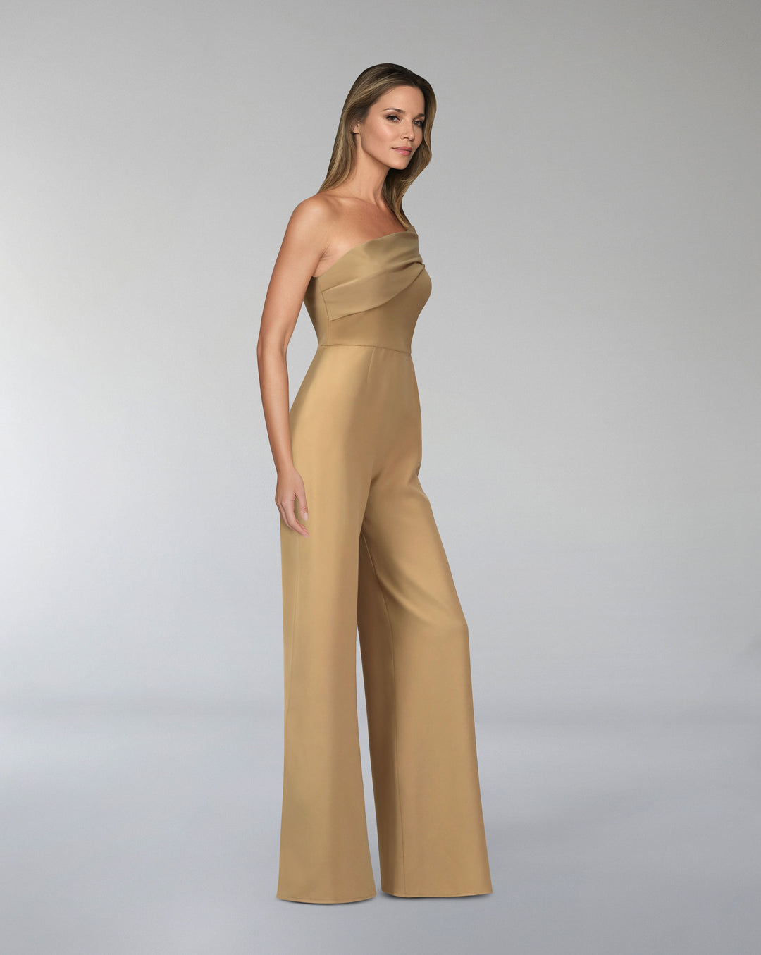 Folded neckline jumpsuit-Jiwan