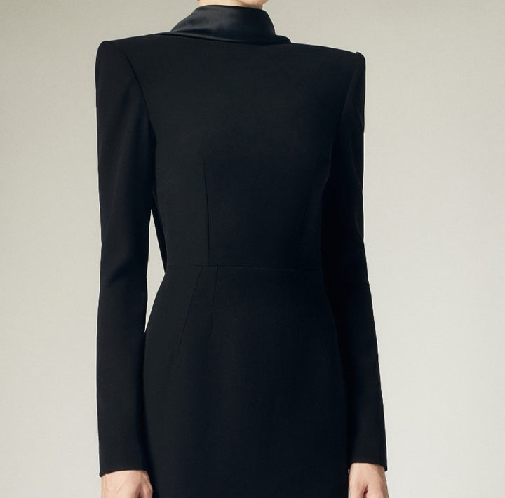 structured high-neck column gown – VESPERA