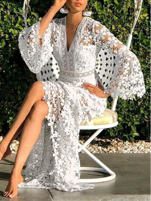 White lace maxi dress with flared sleeves – Leueua