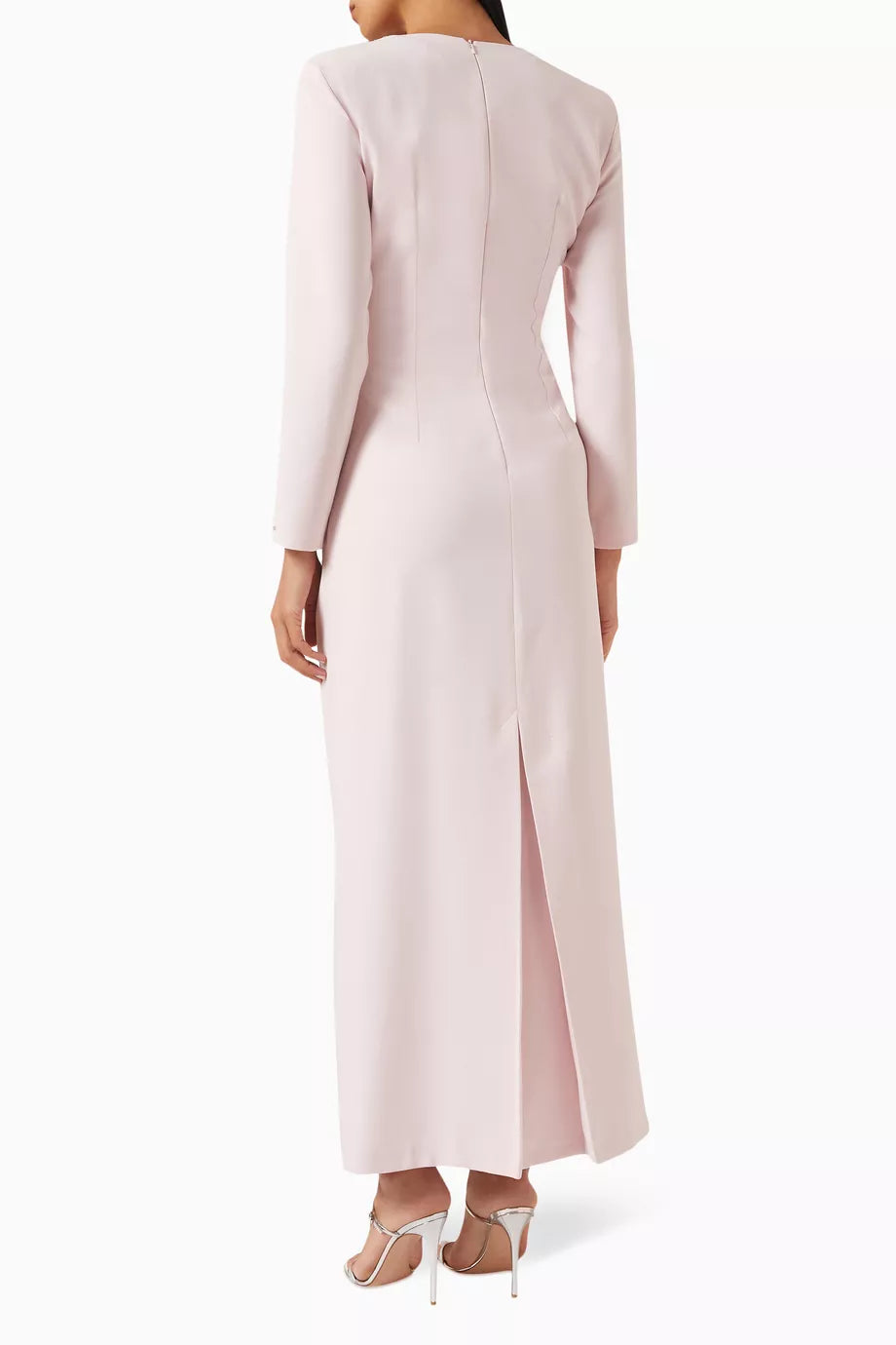 فستان مزخرف بفتحة أمامية وأكمام طويلة – صوفي