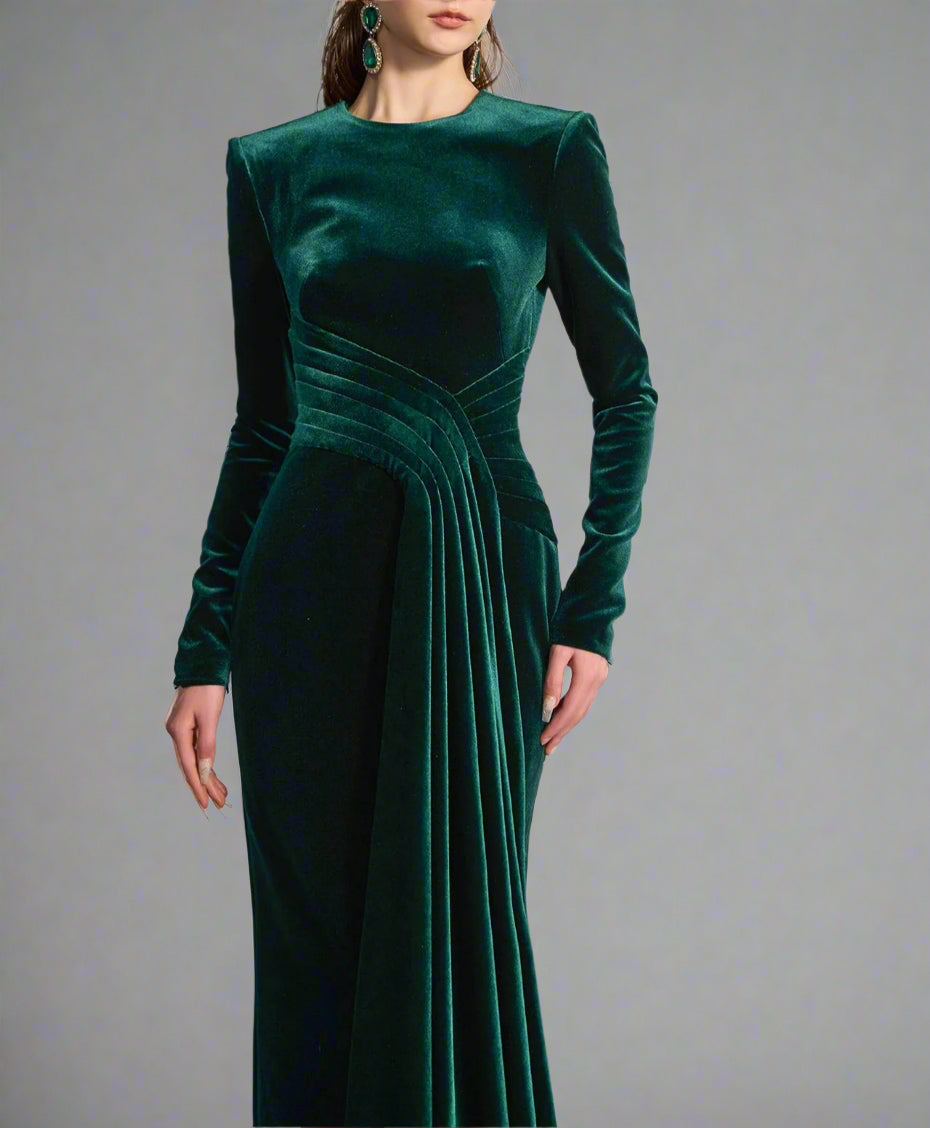 Long-sleeve velvet gown with draped waist – ENERALS