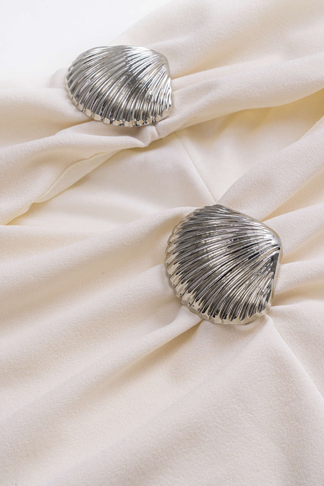 Metallic Shell Decor Ruched Hollow Out Cami Top