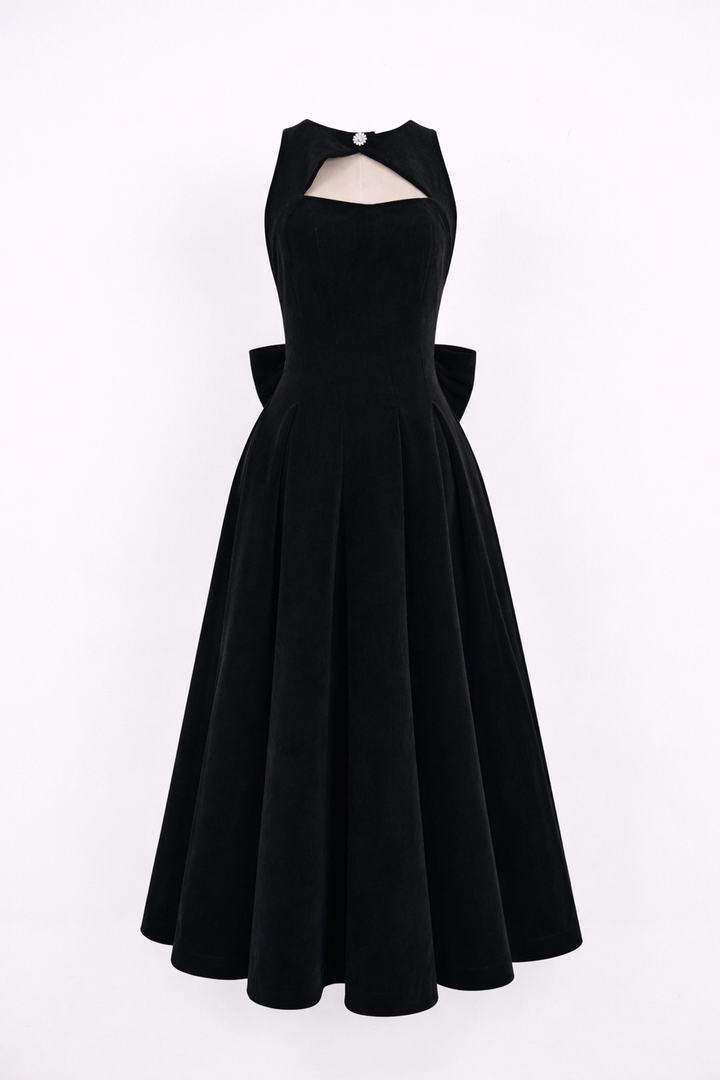 Name: sleeveless fit-and-flare dress with keyhole neckline and back bow – RUBINA