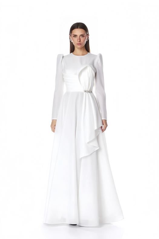 Elegant White Maxi Dress with Sculpted Ruffle Detail and Crystal Accent - QOLEE