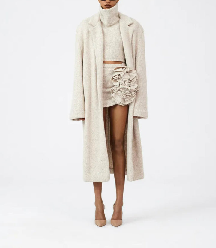 turtleneck knit top with maxi coat and ruffle detail - Logenh