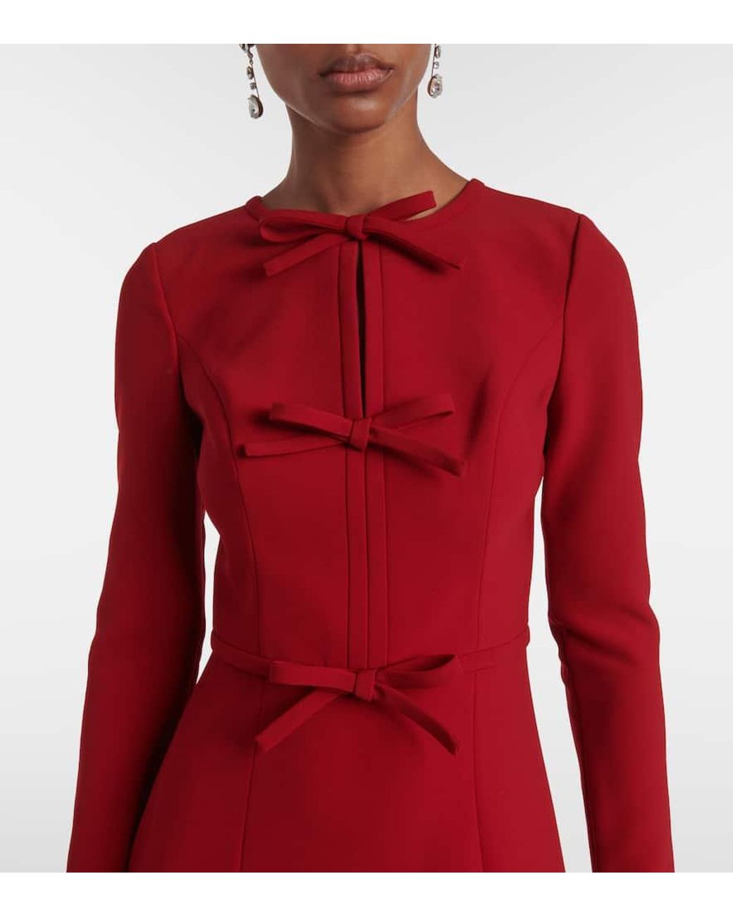 فستان ميدي بأكمام طويلة مع لمسات فيونكة – فيرينا