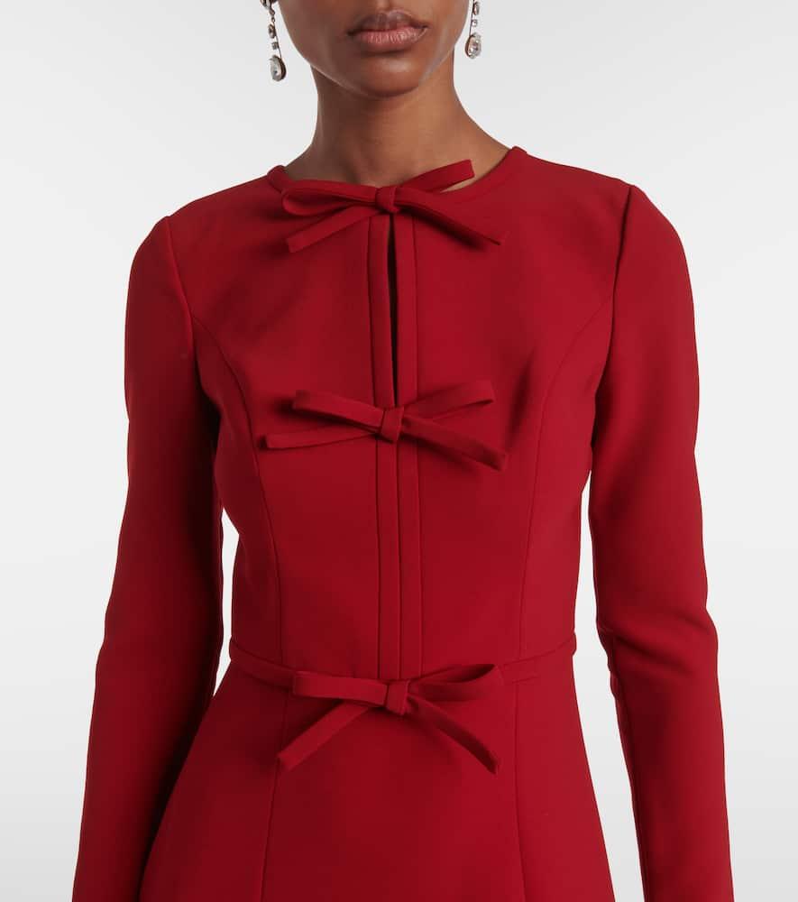 فستان ميدي بأكمام طويلة مع لمسات فيونكة – فيرينا