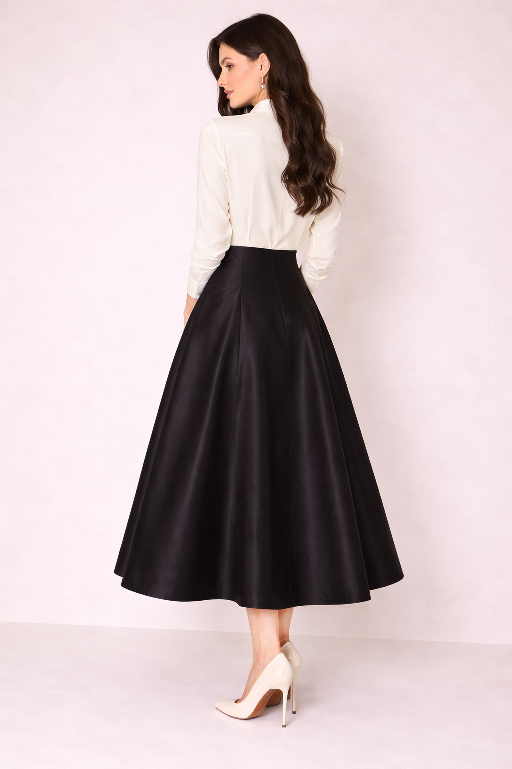 high-waisted midi skirt with gold button detail – ICON