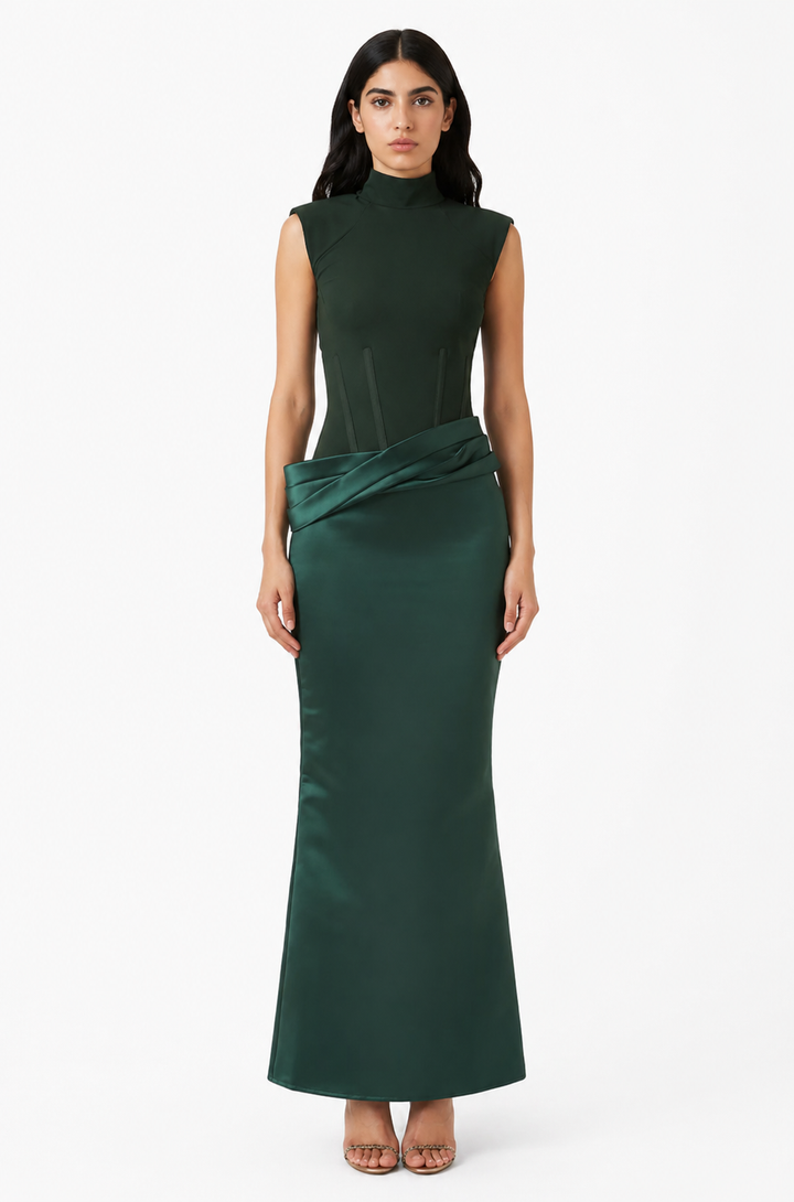 Emerald Sculpted High-Neck Gown – SERÉNA