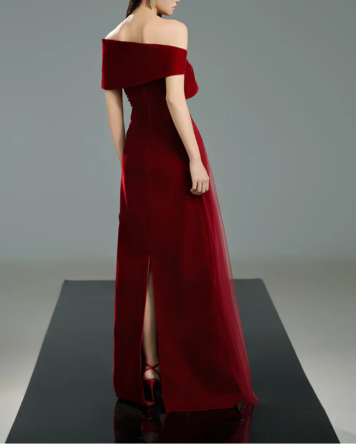 Off-shoulder pleated gown with oversized floral detail – SCARFAH