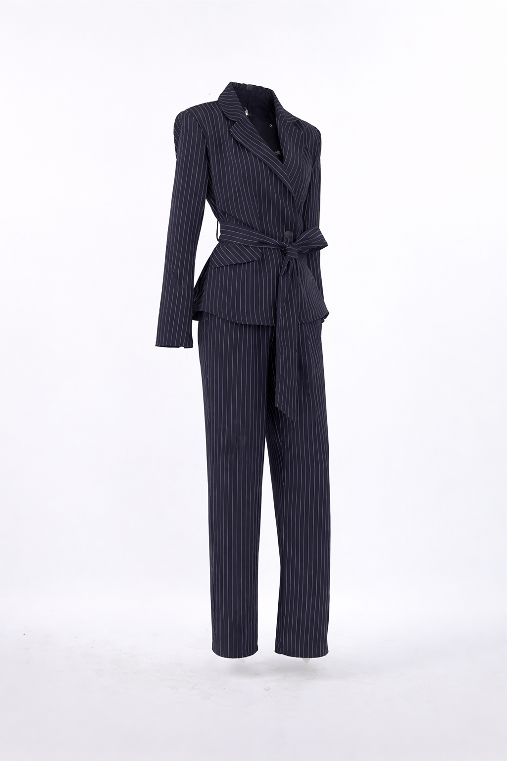 pinstripe tailored blazer and straight-leg pants set – STRIPE