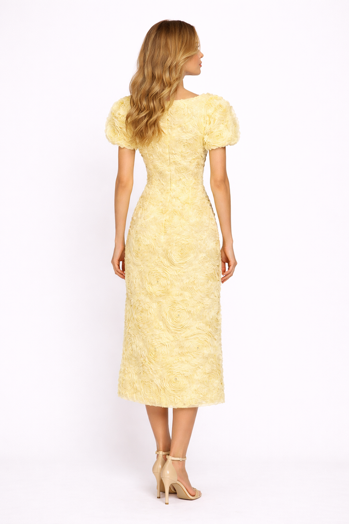 textured floral midi dress with puff sleeves – PEACH