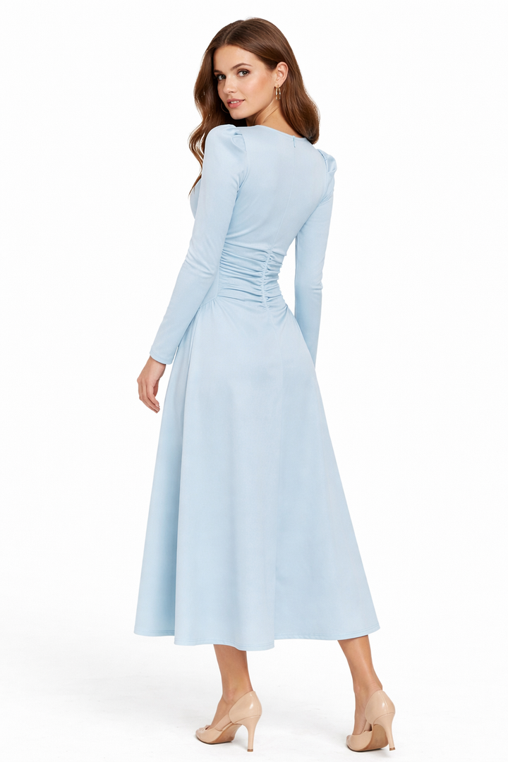 Long-sleeve square-neck midi dress with ruched waist – LUNEA