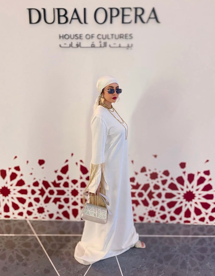 فستان فضفاض مع الأكمام المخرمة - غريبة الزايدين