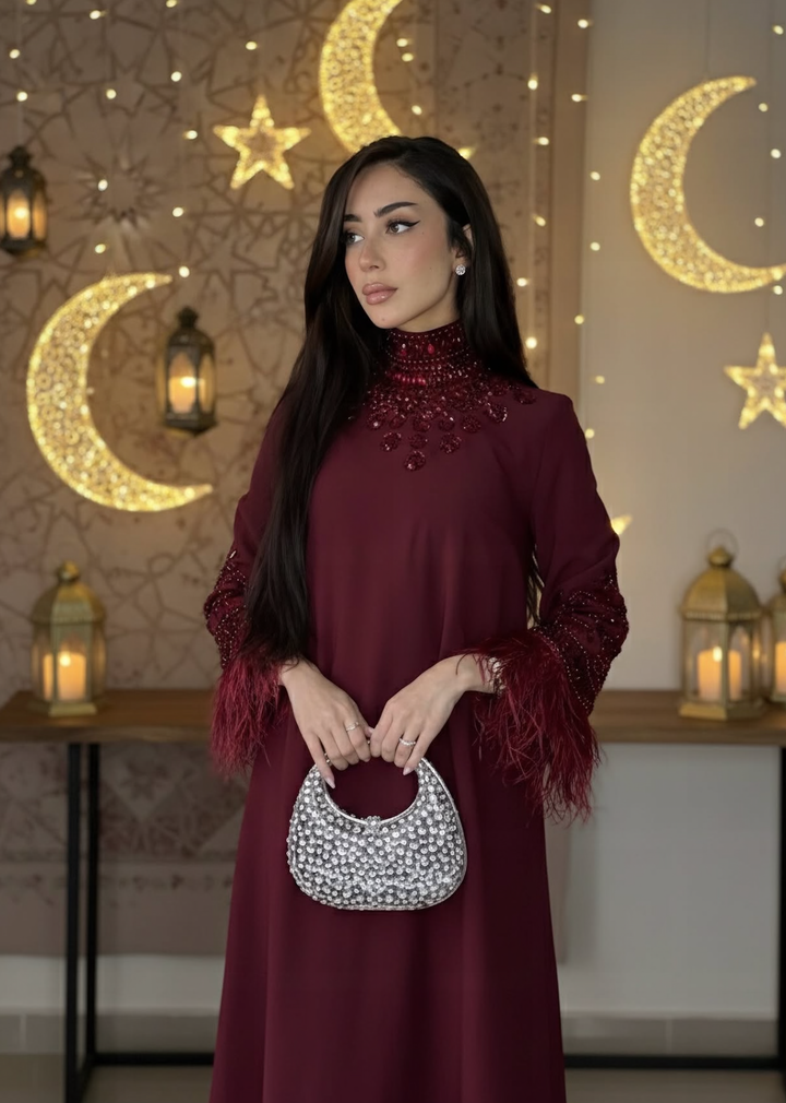 قفطان مزين بالريش – زيكريا