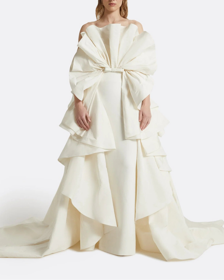 Strapless gown with oversized bow and tiered train - Susan