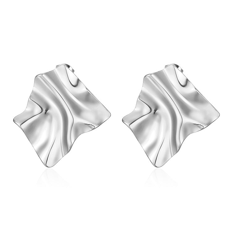Boucles d'oreilles créoles à double couche texturée avec détail gravé – Akoma 