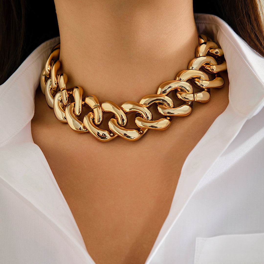 Glossy wide-link necklace with bold statement style - Argit