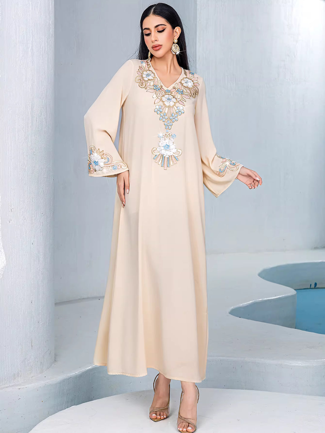 Embroidered V-neck maxi dress – LUMIÈRE