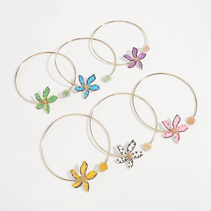 floral enamel choker necklace with polka dot accents - FLORIEZU