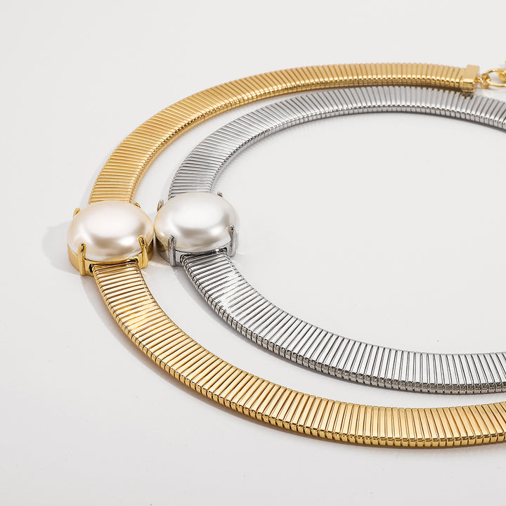 structured choker necklace with oversized pearl center - DORAZ
