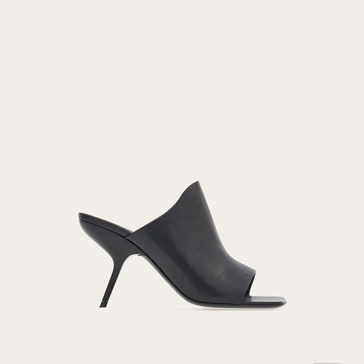 Plissiertes Oberteil mit ausgestellten Ärmeln und Maxirock-Set mit Taillengürtel – Rosiny 