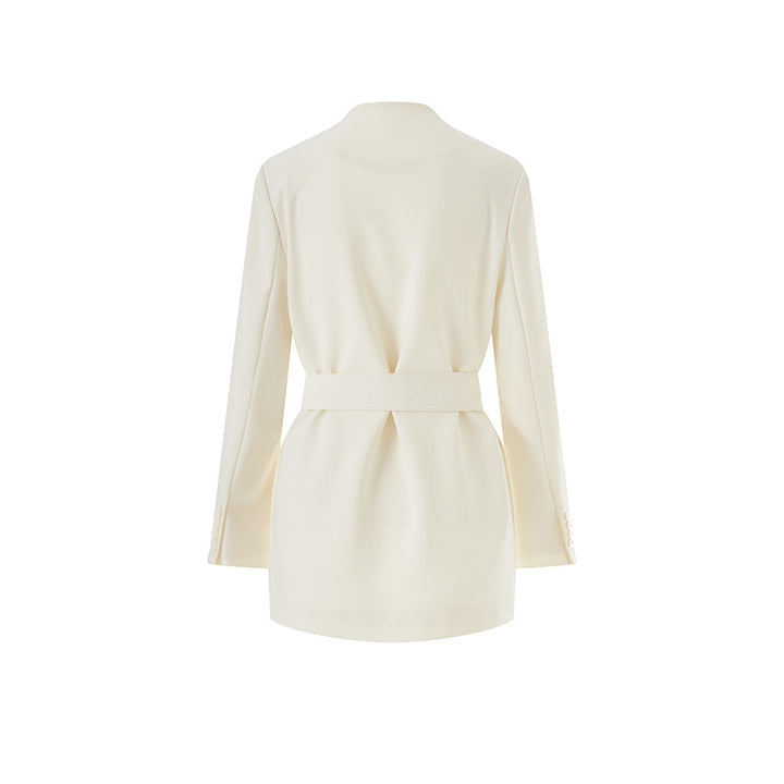 جاكيت مخملي بأزرار أمامية وحافة من الدانتيل الشفاف - صيفي