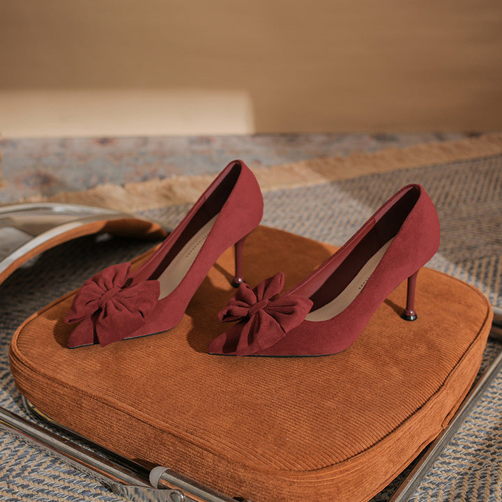 pointed-toe pumps with oversized bow – ADELLEXU