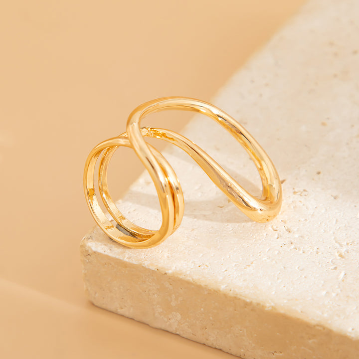 Dubbelgelaagde gestructureerde hoepeloorbellen met gegraveerd detail – Akoma 