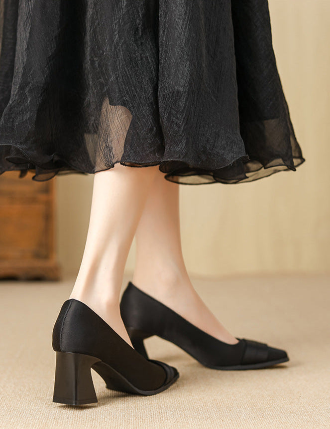 Plissiertes Oberteil mit ausgestellten Ärmeln und Maxirock-Set mit Taillengürtel – Rosiny 