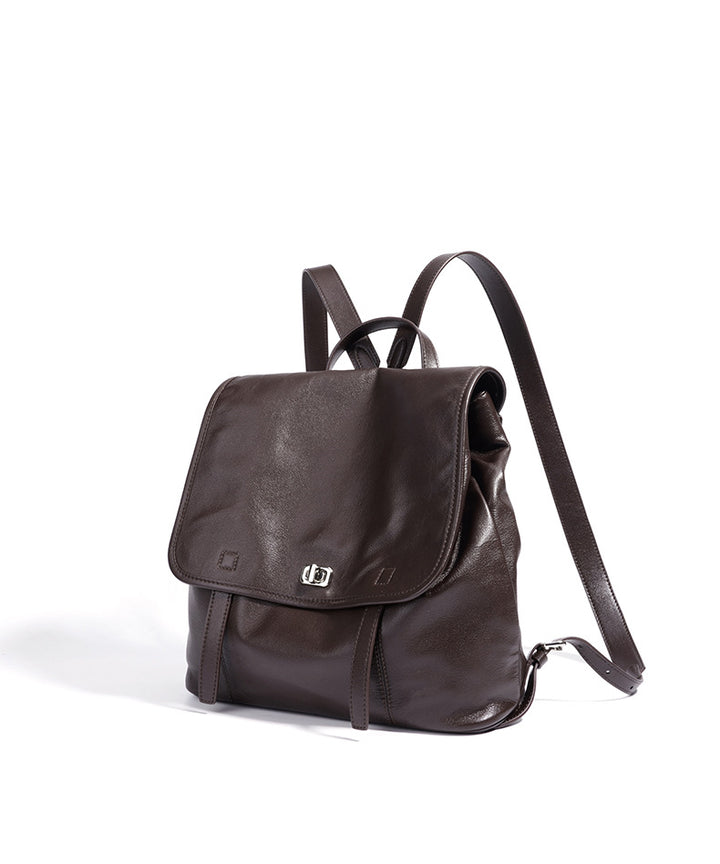 classic leather backpack with flap closure – ARDENAV