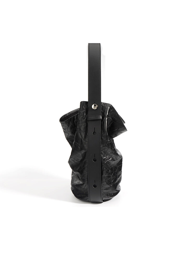 slouchy leather shoulder bag with minimalist design – ARLETTEZI