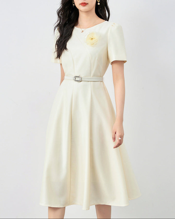 short-sleeve midi dress with floral appliqué belt - ROSELIAX