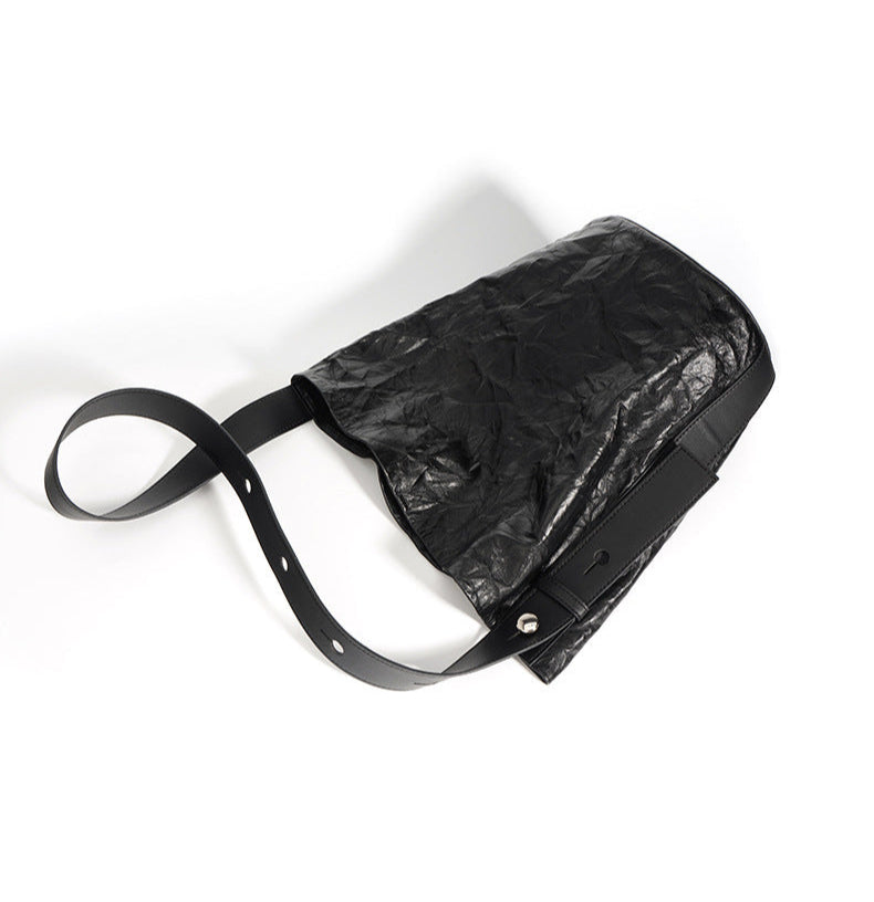 slouchy leather shoulder bag with minimalist design – ARLETTEZI