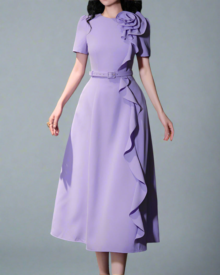 فستان ميدي بأكمام قصيرة وتفاصيل زهور ثلاثية الأبعاد - سيلينا