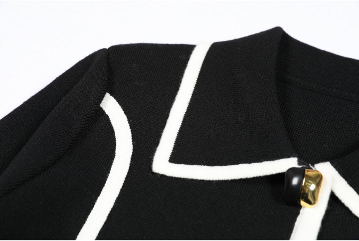 Plissiertes Oberteil mit ausgestellten Ärmeln und Maxirock-Set mit Taillengürtel – Rosiny 