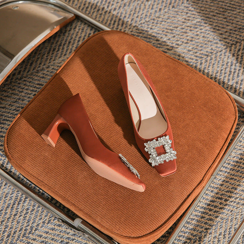 Haut à manches évasées plissées et ensemble jupe longue avec ceinture à la taille – Rosiny 