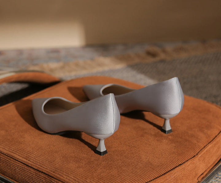 Plissiertes Oberteil mit ausgestellten Ärmeln und Maxirock-Set mit Taillengürtel – Rosiny 