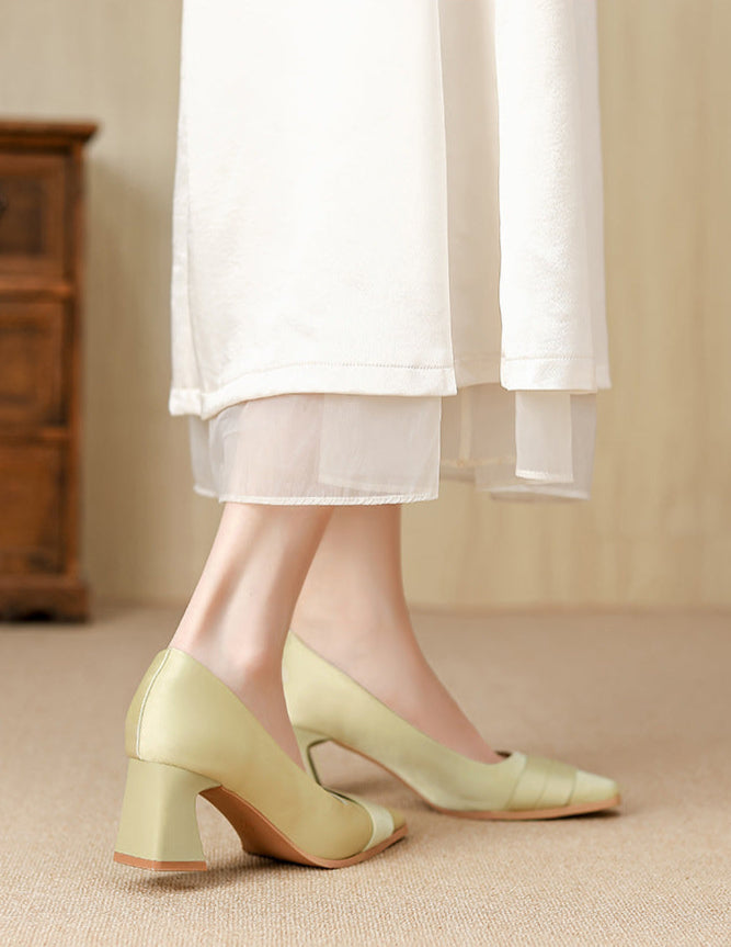 Plissiertes Oberteil mit ausgestellten Ärmeln und Maxirock-Set mit Taillengürtel – Rosiny 