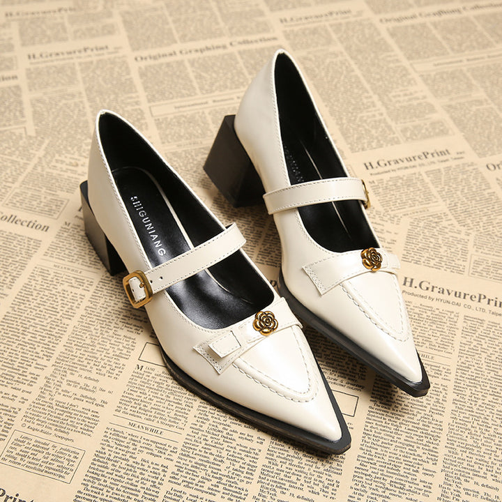 pointed block heel pumps with floral buckle strap – AURELIAVU