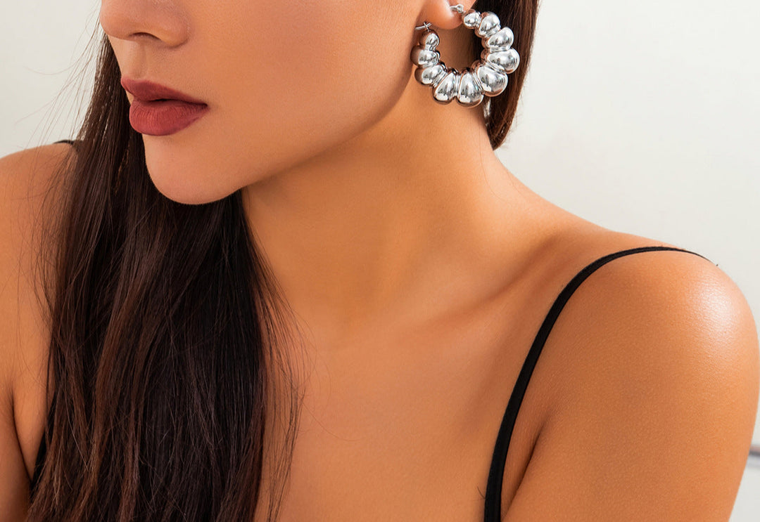 Chunky bubble-textured hoop earrings - Voxlu