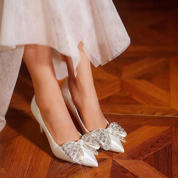 satin pointed-toe heels with crystal bow embellishment – AURELIVIA