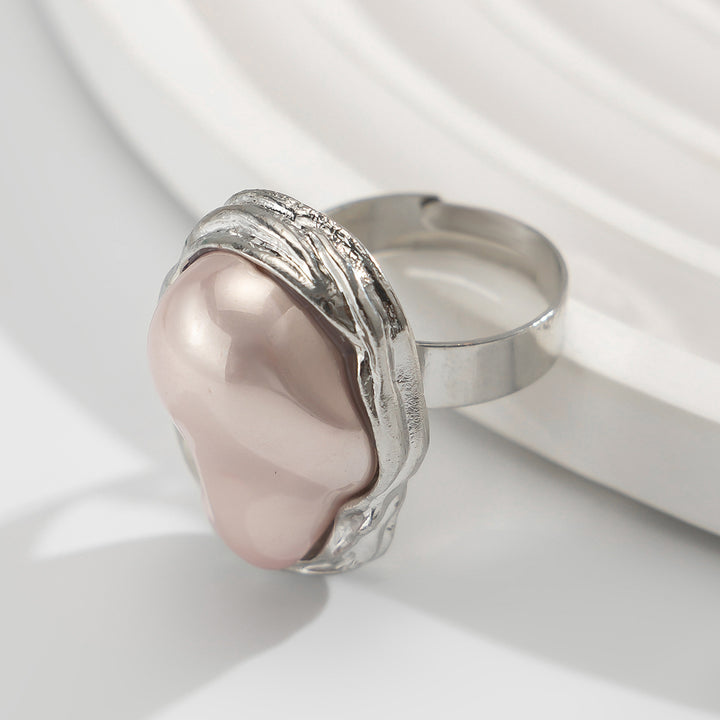 Abstract wrapped band ring with irregular pearl - Miklasu