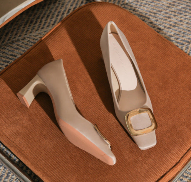 Haut à manches évasées plissées et ensemble jupe longue avec ceinture à la taille – Rosiny 