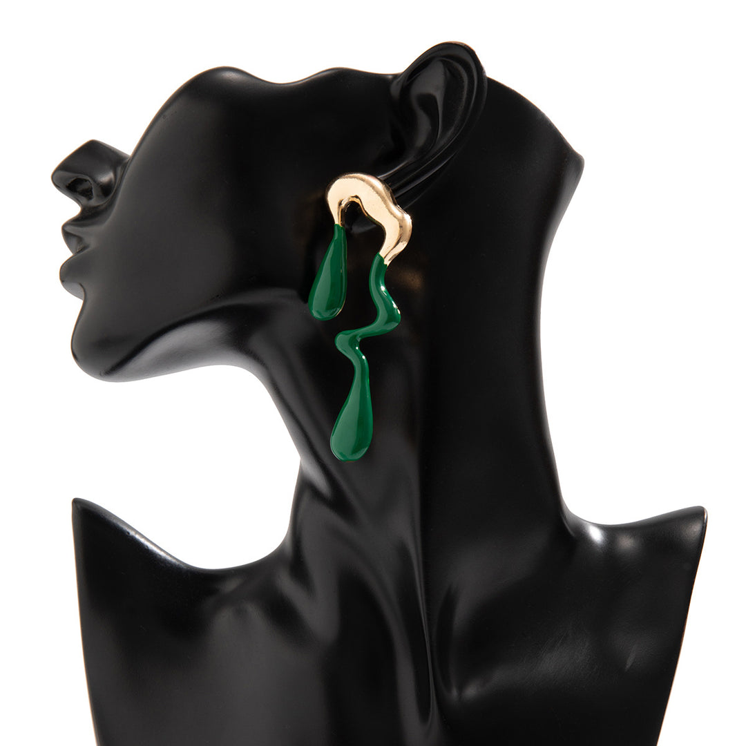 Dubbelgelaagde gestructureerde hoepeloorbellen met gegraveerd detail – Akoma 