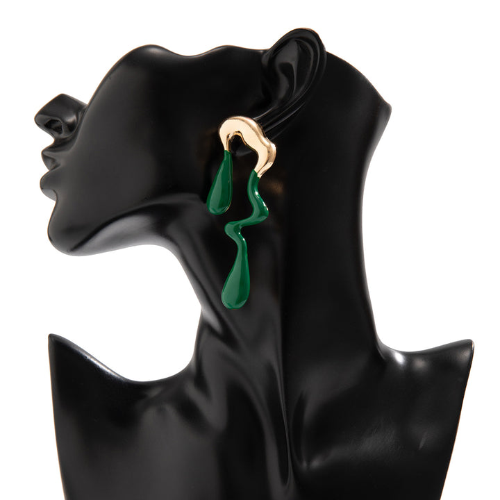 Dubbelgelaagde gestructureerde hoepeloorbellen met gegraveerd detail – Akoma 